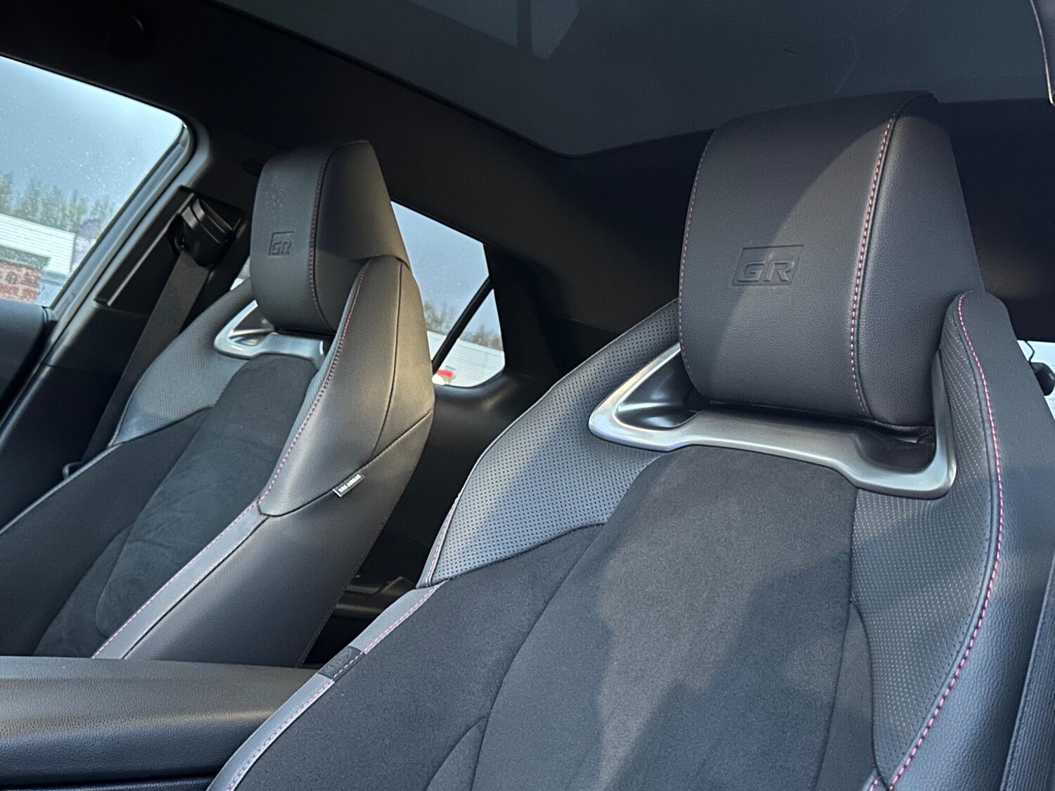 Used Toyota C-HR 2024 for sale - 76539163: Photo 38