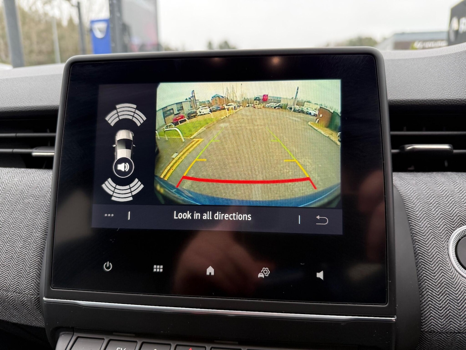 Used Renault Clio 2024 for sale - 76801635: Photo 21