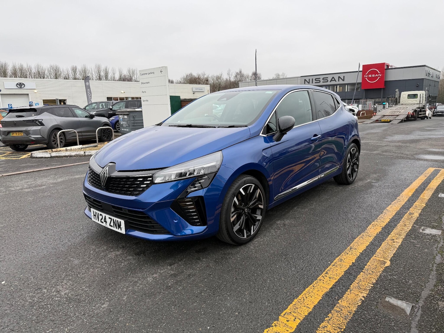 Used Renault Clio 2024 for sale - 76801635: Photo 5