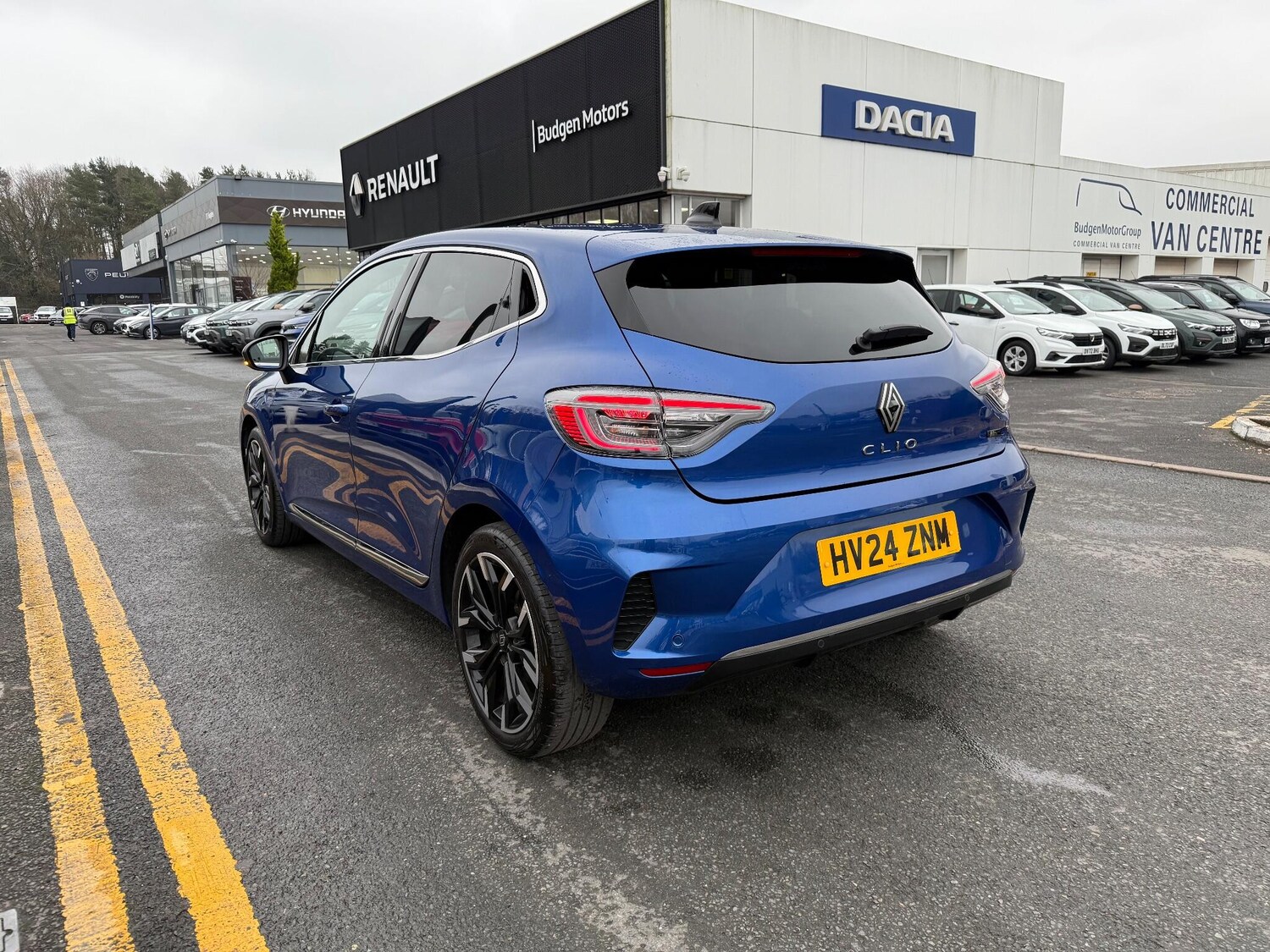 Used Renault Clio 2024 for sale - 76801635: Photo 6