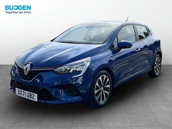 Used Renault Clio 2021 for sale - 75540415: Photo