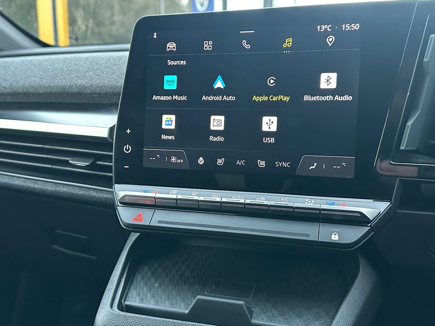 Used Renault Megane E Tech 2024 for sale - 76585268: Photo 39