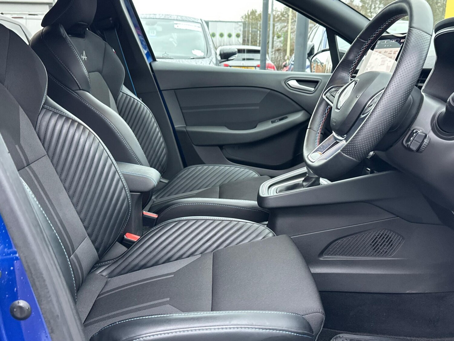 Used Renault Clio for sale - 77496404: Photo 14