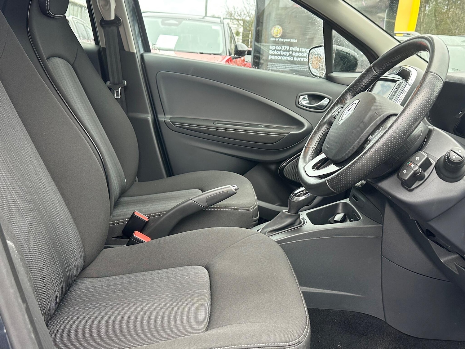 Used Renault Zoe 2018 for sale - 77574181: Photo 12