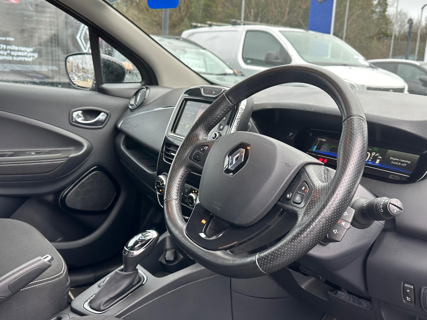 Used Renault Zoe 2018 for sale - 77574181: Photo 8