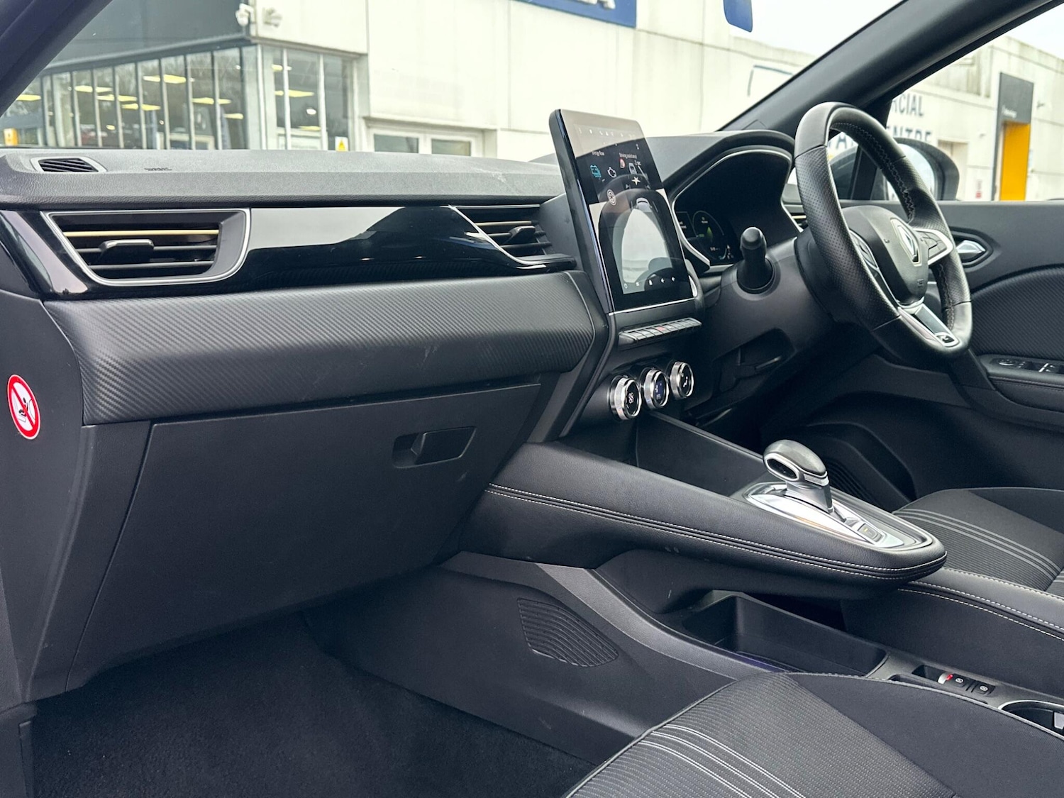 Used Renault Captur 2023 for sale - 77396615: Photo 12