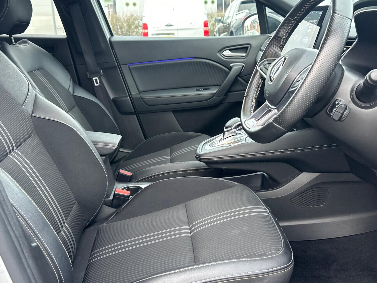 Used Renault Captur 2023 for sale - 77396615: Photo 14