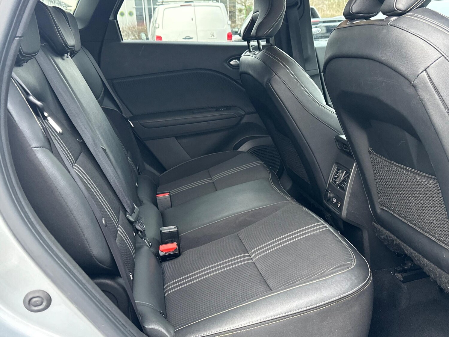 Used Renault Captur 2023 for sale - 77396615: Photo 16