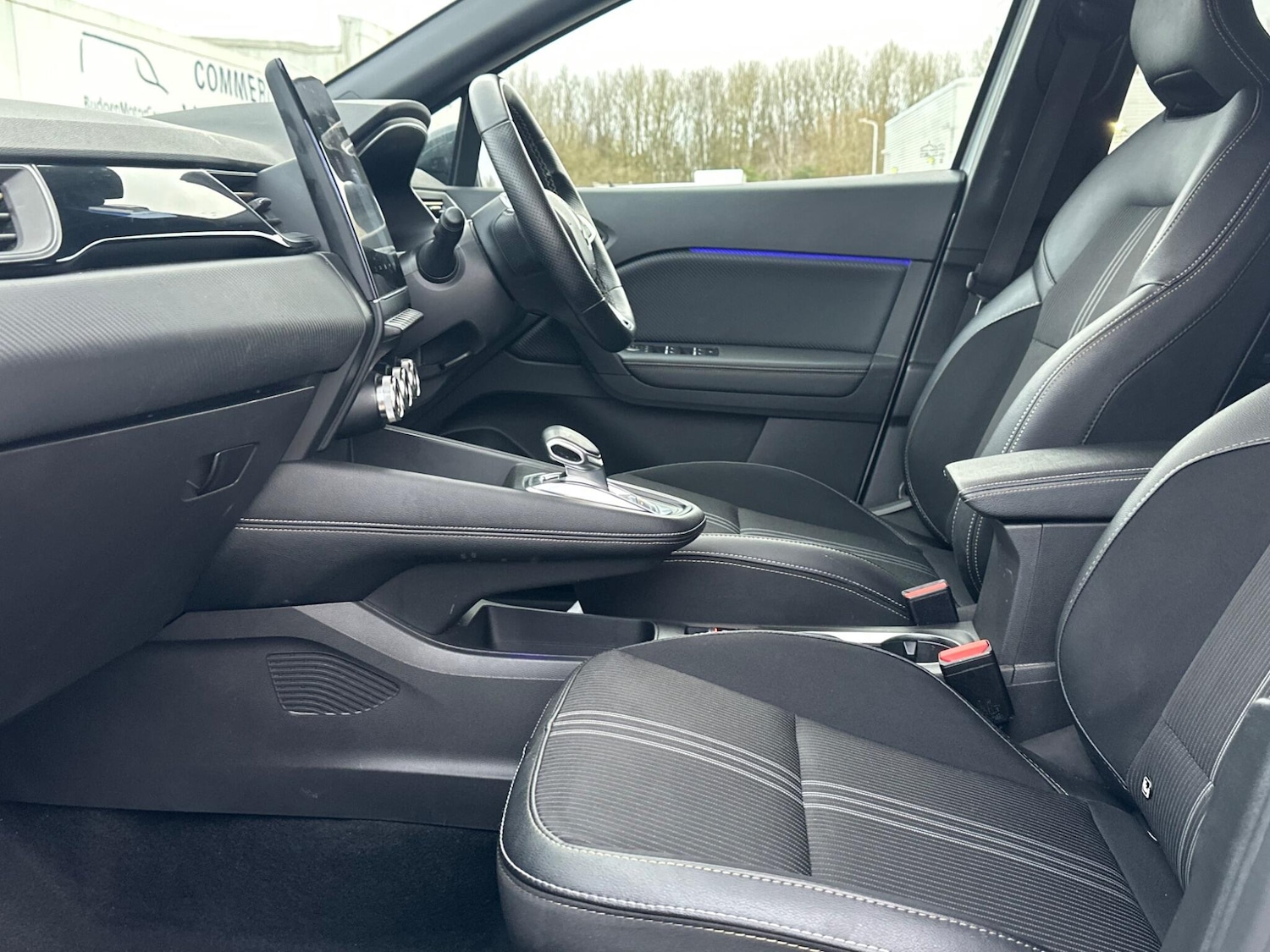 Used Renault Captur 2023 for sale - 77396615: Photo 32