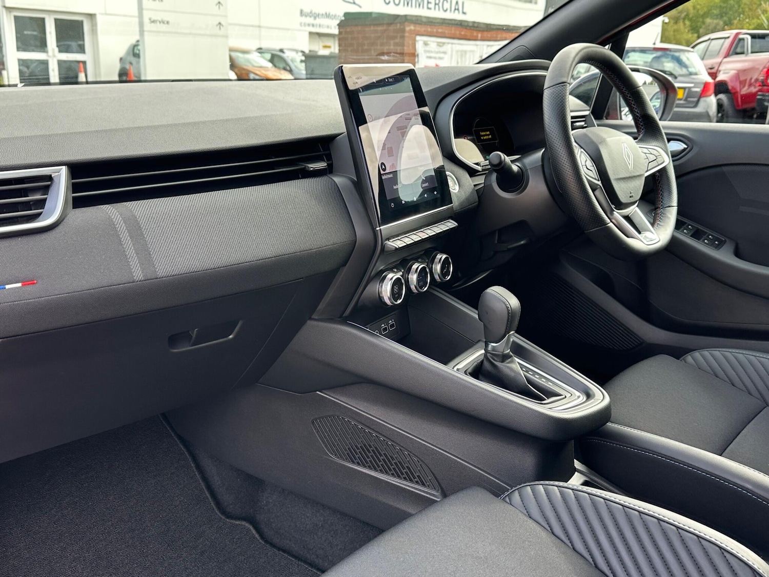 Used Renault Clio 2025 for sale - 76188566: Photo 22