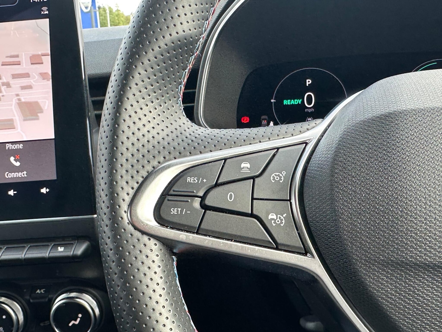 Used Renault Clio 2025 for sale - 76188566: Photo 26