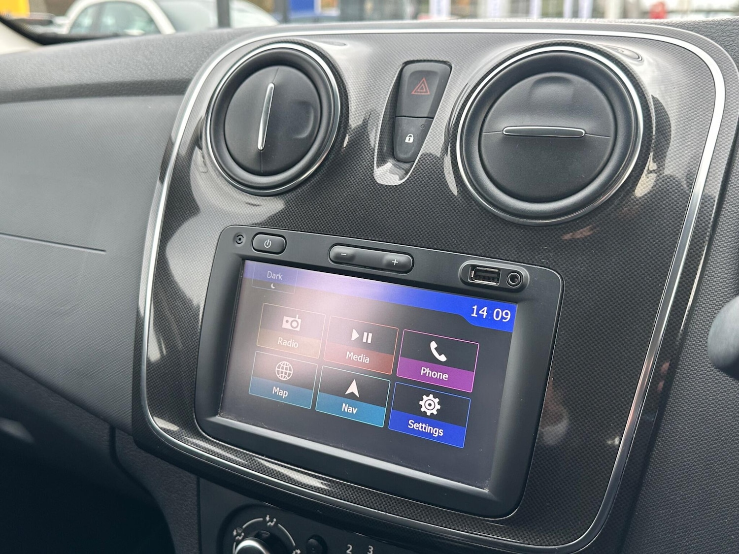 Used Dacia Logan MCV 2019 for sale - 76499968: Photo 17