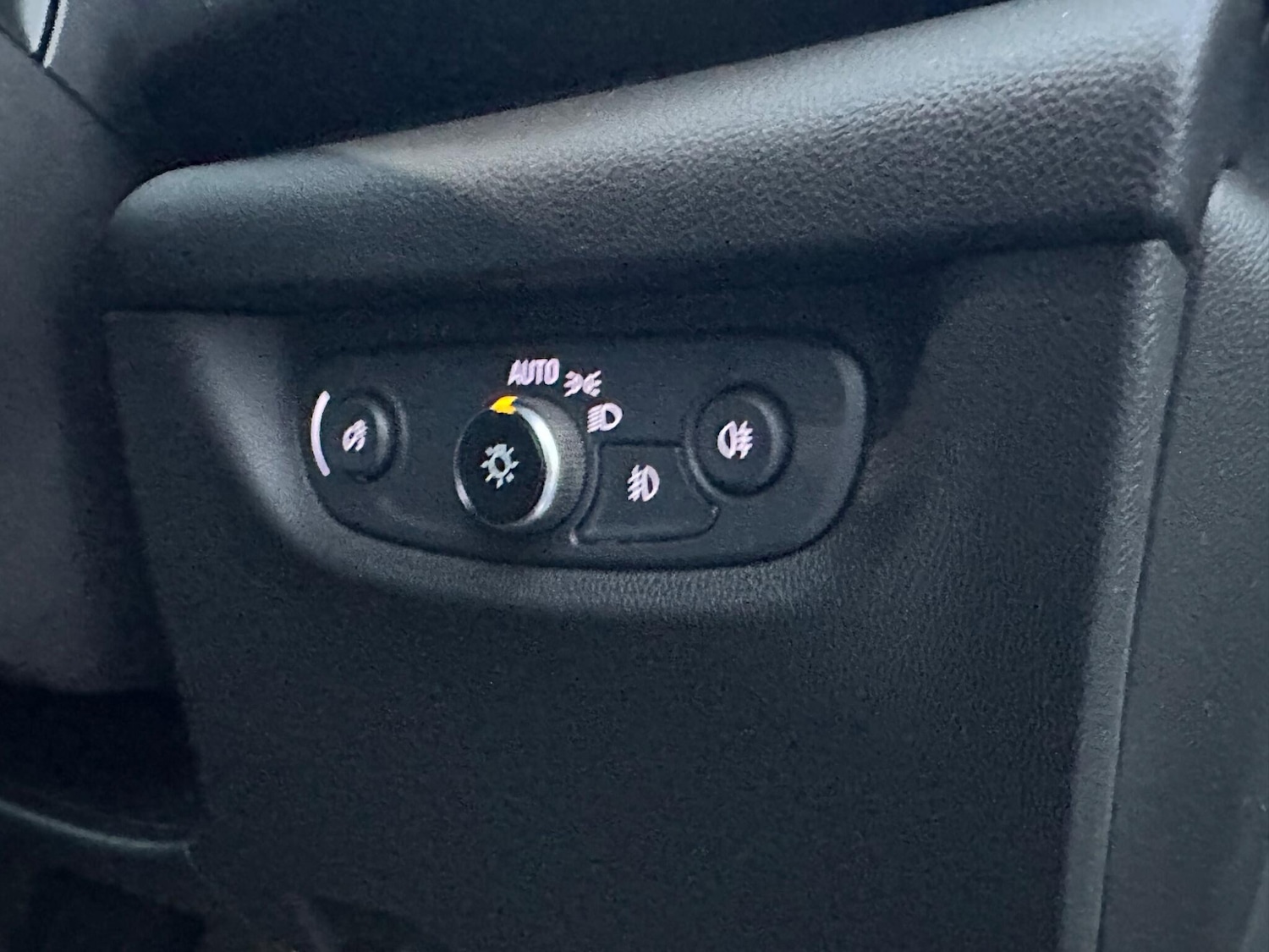 Used Vauxhall Insignia 2019 for sale - 76538489: Photo 16