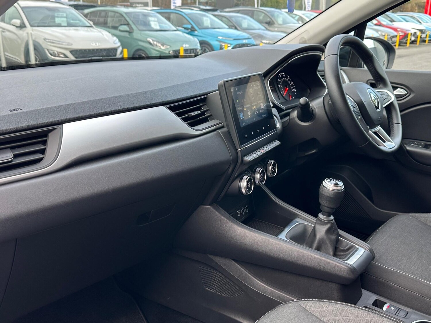 Used Renault Captur 2022 for sale - 77723728: Photo 11