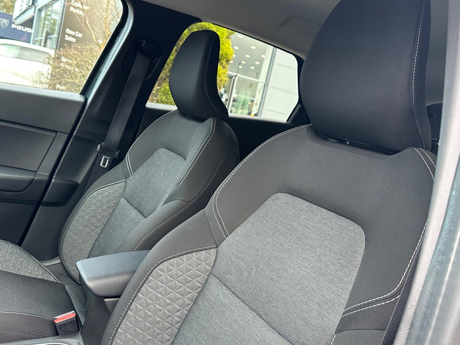 Used Renault Captur 2022 for sale - 77723728: Photo 28