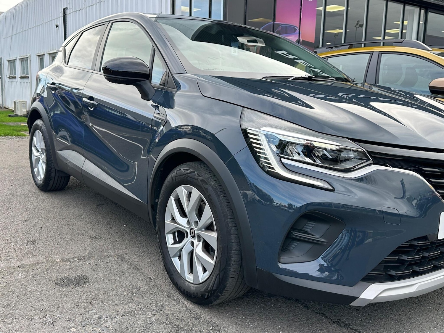 Used Renault Captur 2022 for sale - 77723728: Photo 7