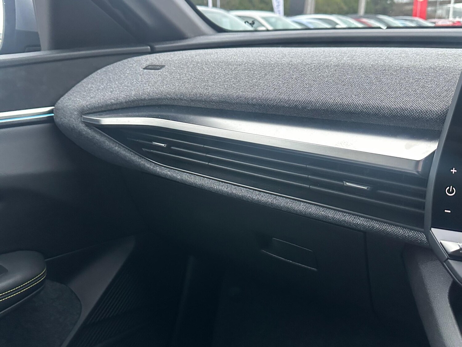 Used Renault Megane E Tech 2022 for sale - 77387452: Photo 19