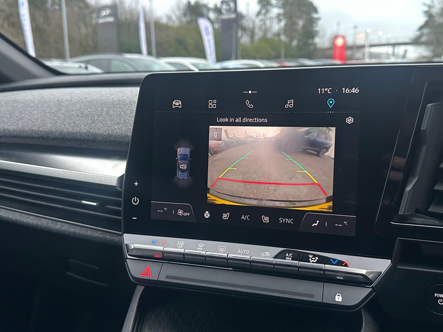 Used Renault Megane E Tech 2022 for sale - 77387452: Photo 23