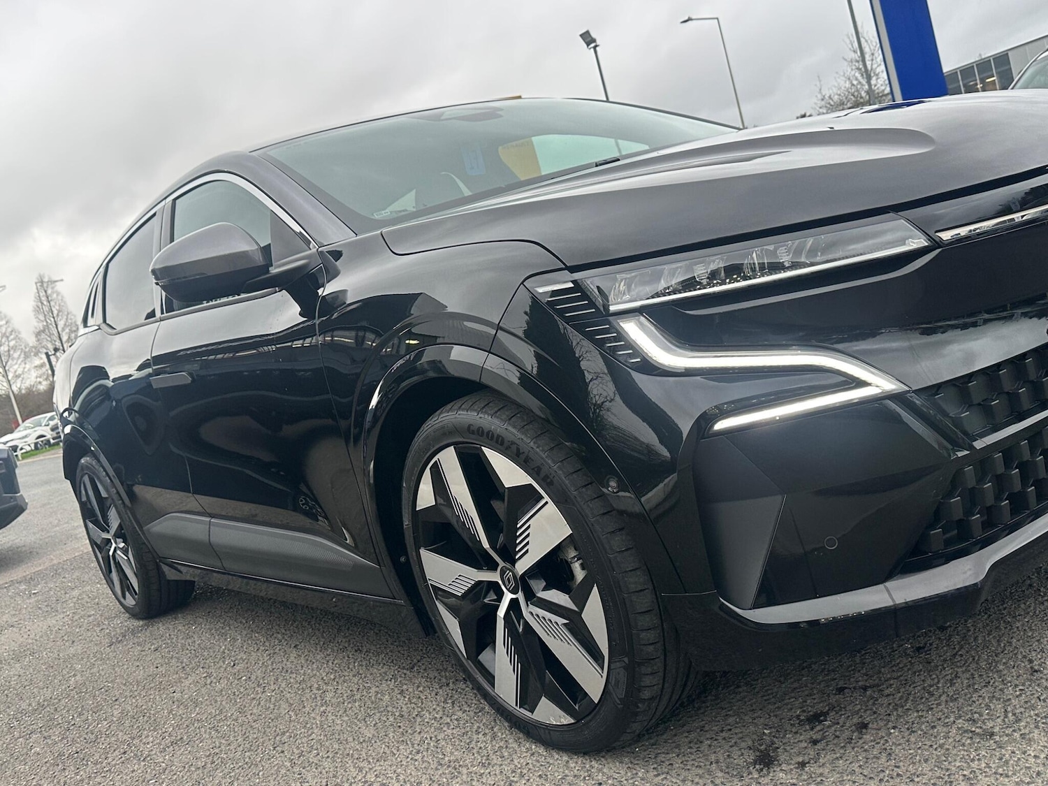 Used Renault Megane E Tech 2022 for sale - 77387452: Photo 8