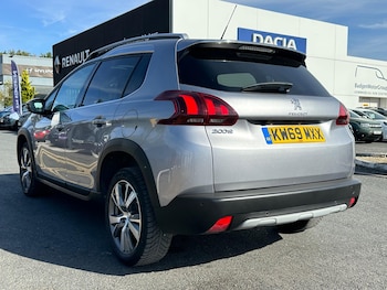 Used Peugeot 2008 2019 for sale - 79484496: Photo