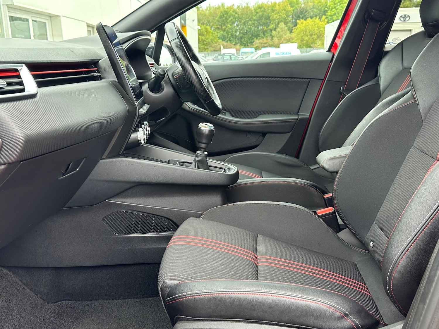Used Renault Clio 2022 for sale - 76137096: Photo 31