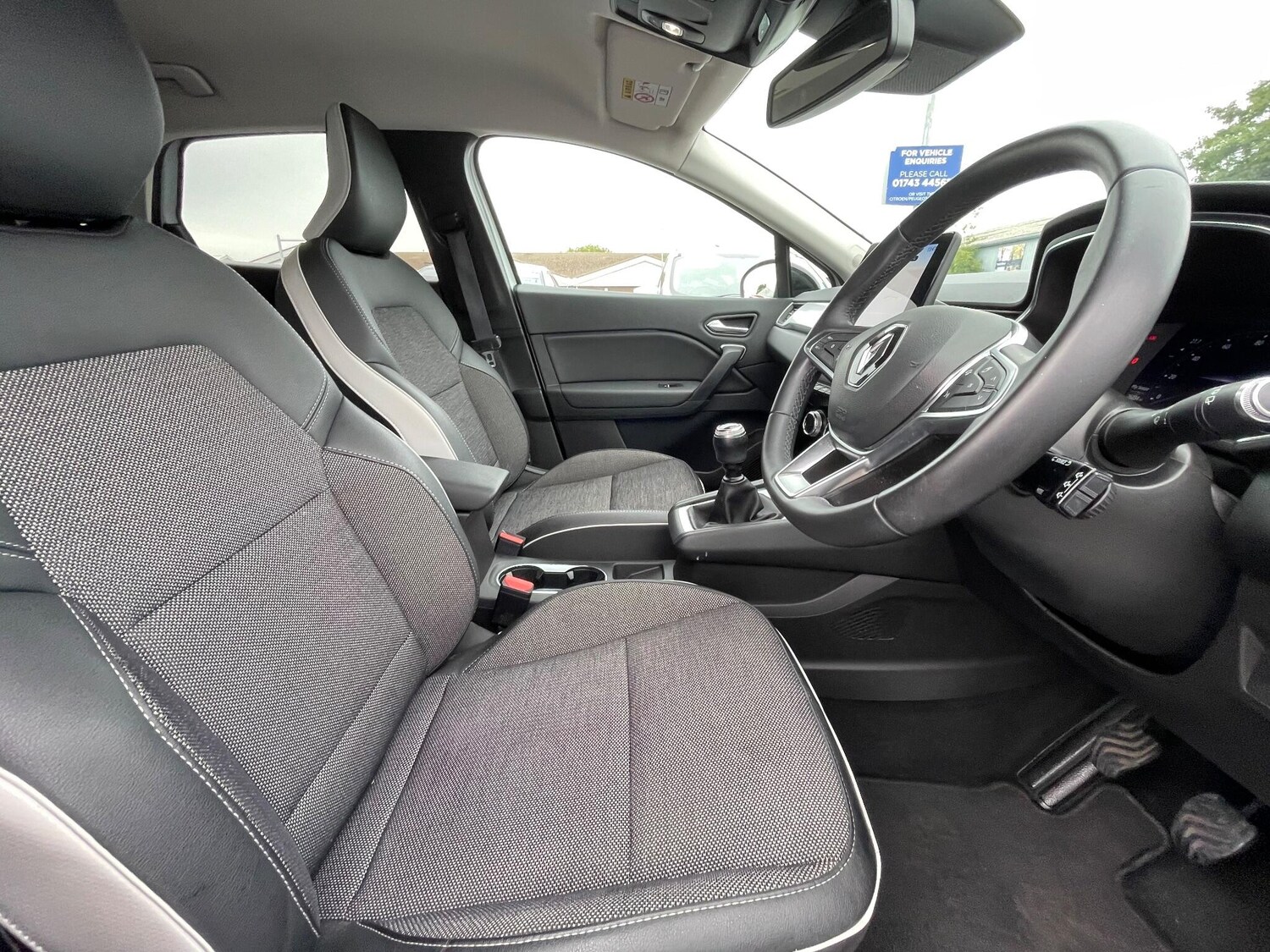 Used Renault Captur 2021 for sale - 76702228: Photo 31