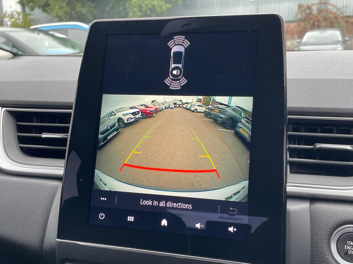 Used Renault Captur 2021 for sale - 76702228: Photo 43