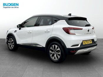 Used Renault Captur 2021 for sale - 76702228: Photo