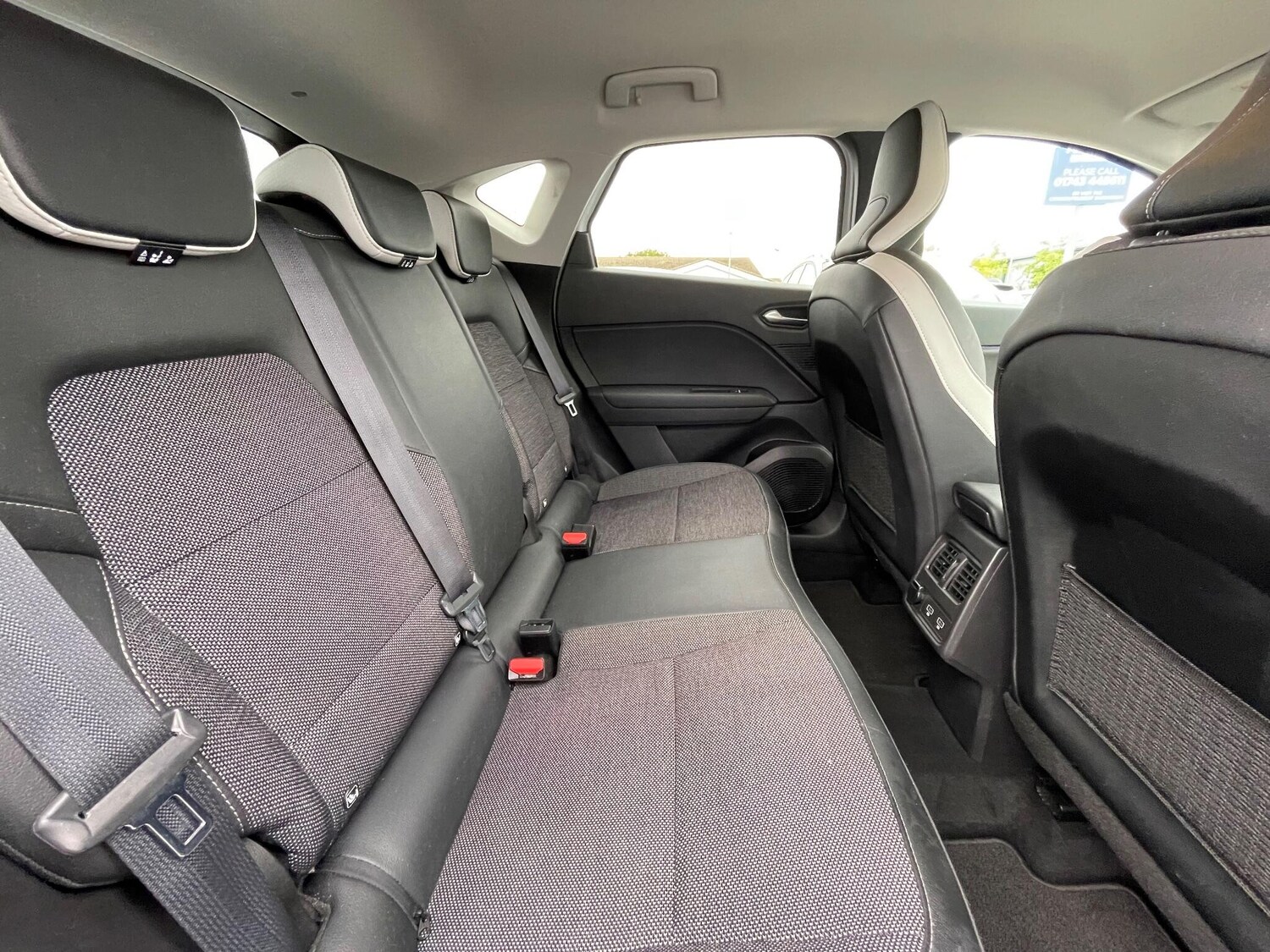 Used Renault Captur 2021 for sale - 76702228: Photo 54