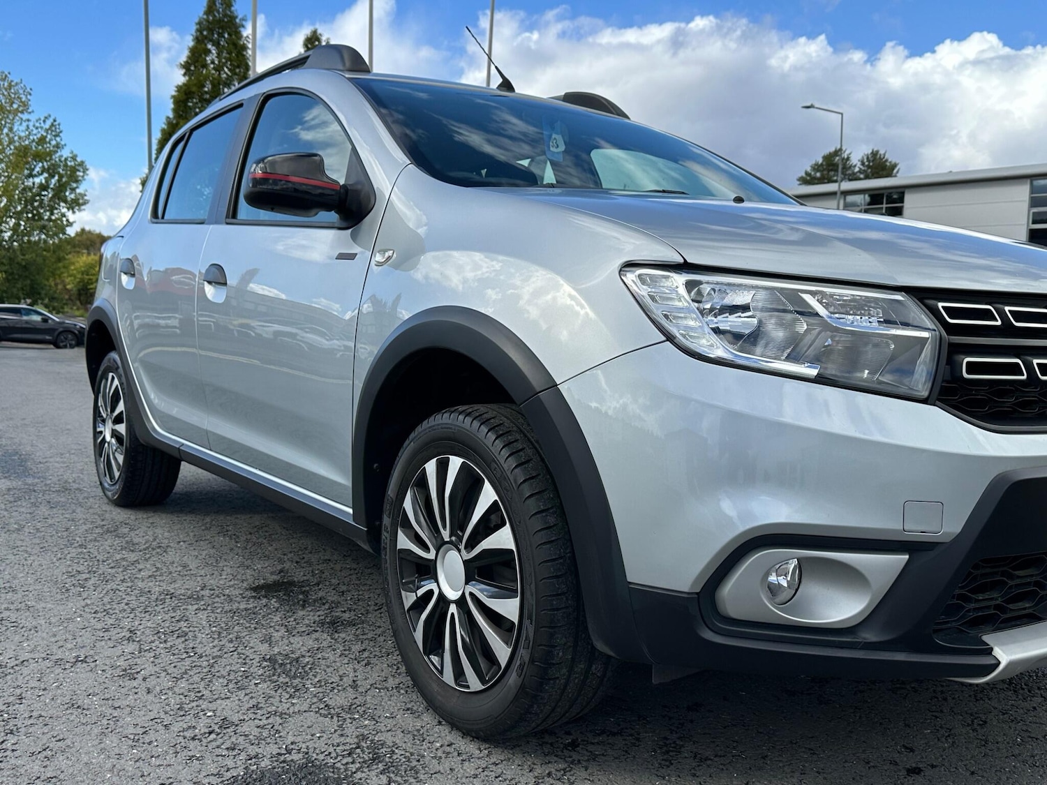 Used Dacia Sandero Stepway 2020 for sale - 75904730: Photo 17
