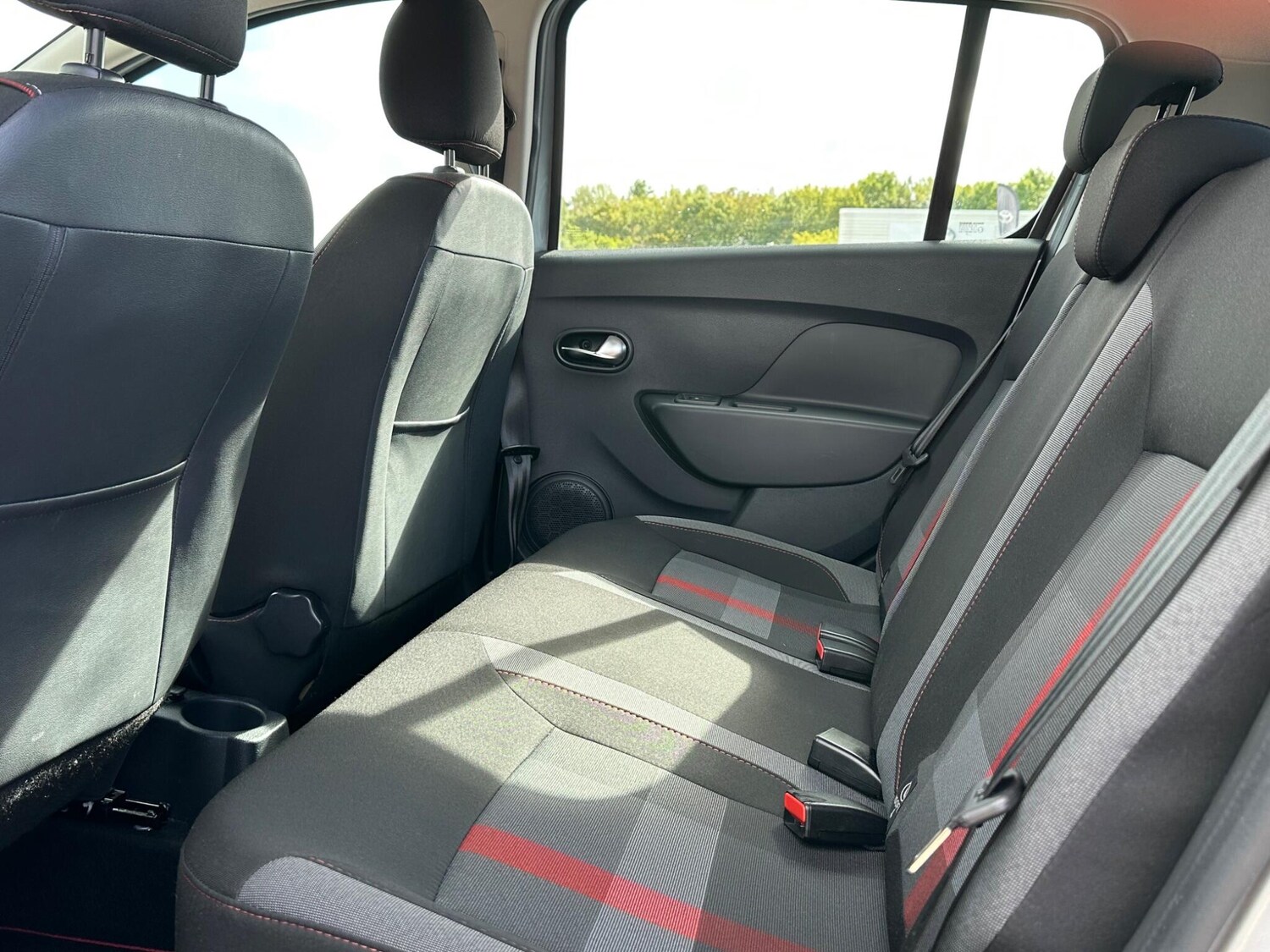 Used Dacia Sandero Stepway 2020 for sale - 75904730: Photo 20