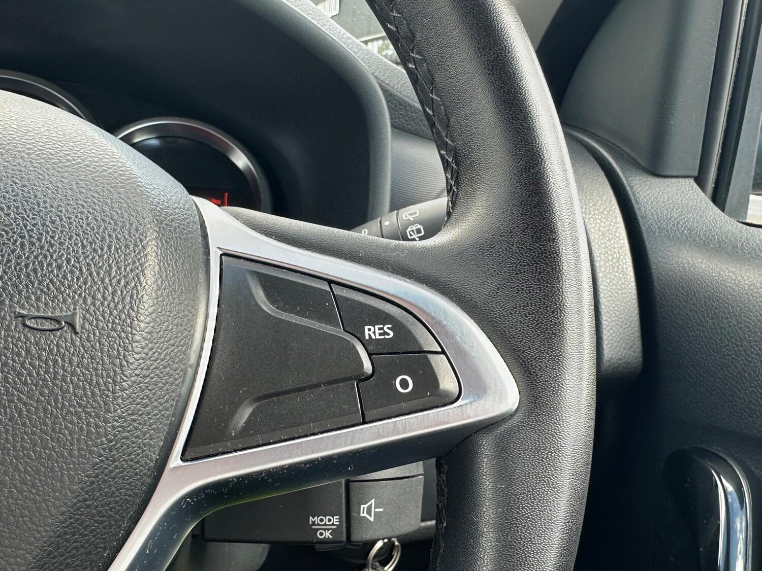 Used Dacia Sandero Stepway 2020 for sale - 75904730: Photo 29