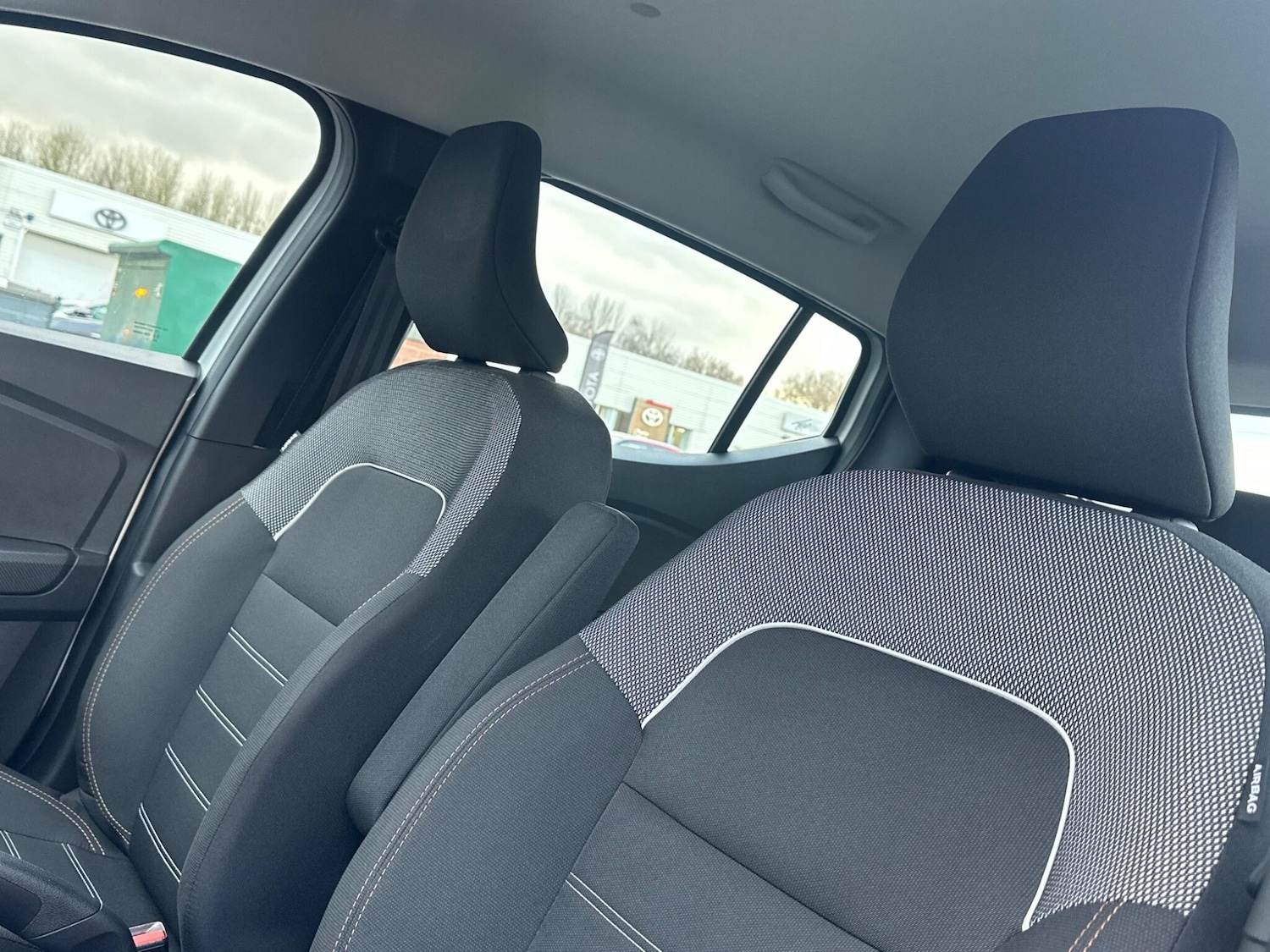 Used Dacia Sandero Stepway 2023 for sale - 76899127: Photo 24