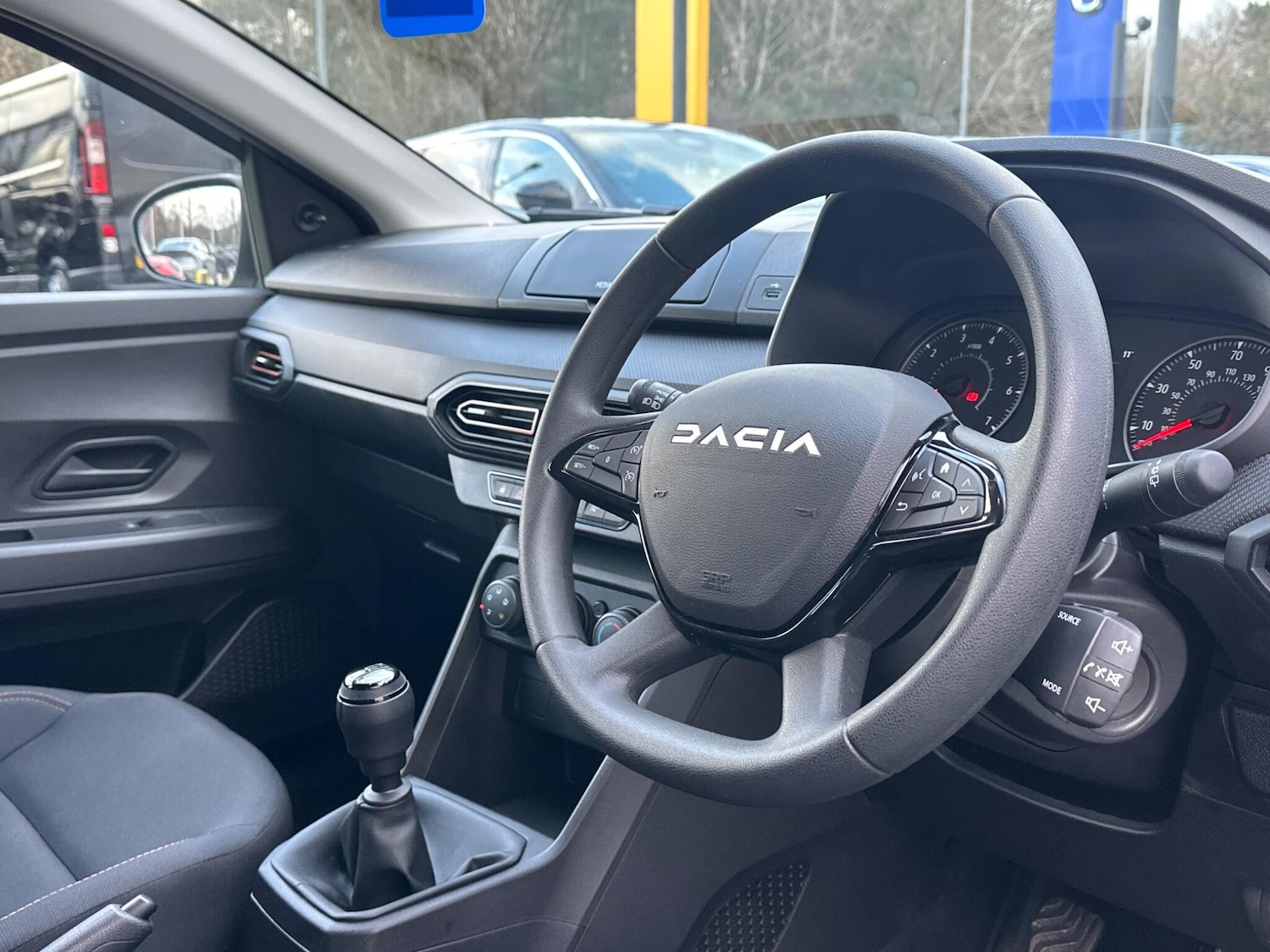 Used Dacia Sandero Stepway 2023 for sale - 76899127: Photo 31