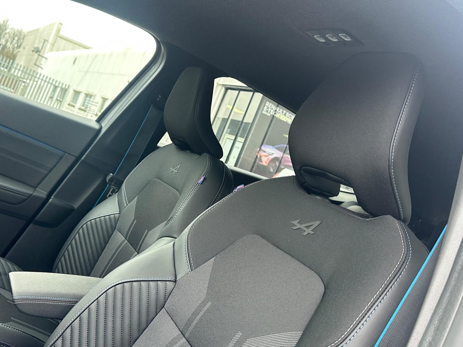 Used Renault Other 2025 for sale - 76927038: Photo 32