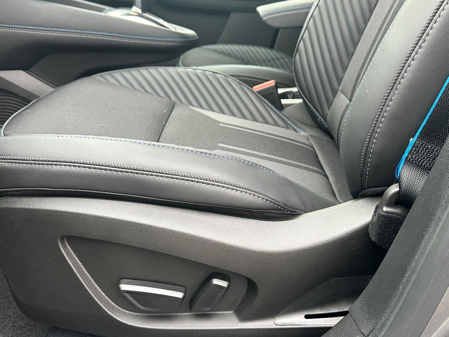 Used Renault Other 2025 for sale - 76927038: Photo 43