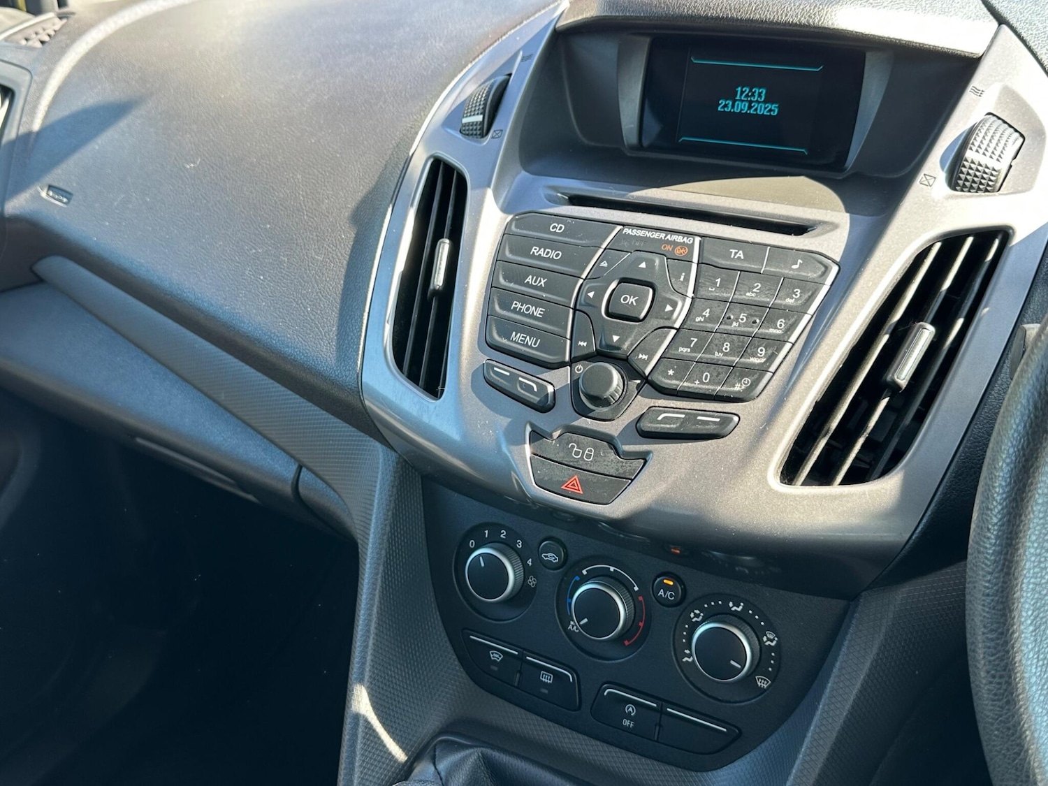 Used Ford Tourneo Connect 2016 for sale - 76031958: Photo 12