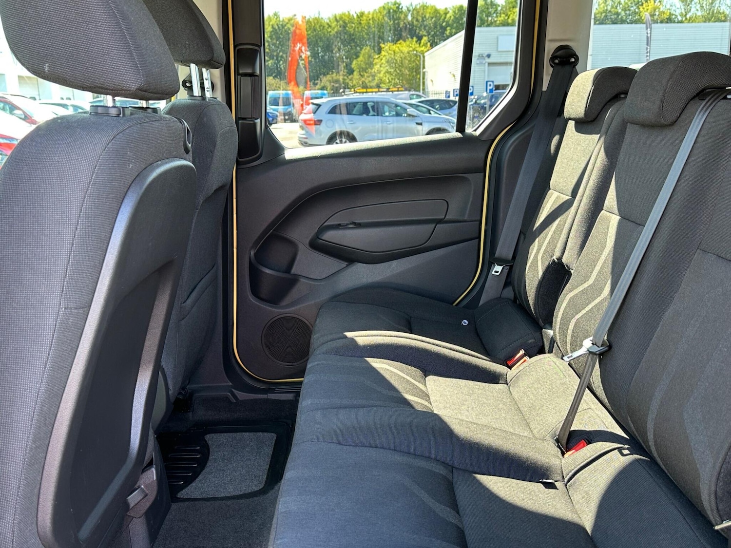 Used Ford Tourneo Connect 2016 for sale - 76031958: Photo 18