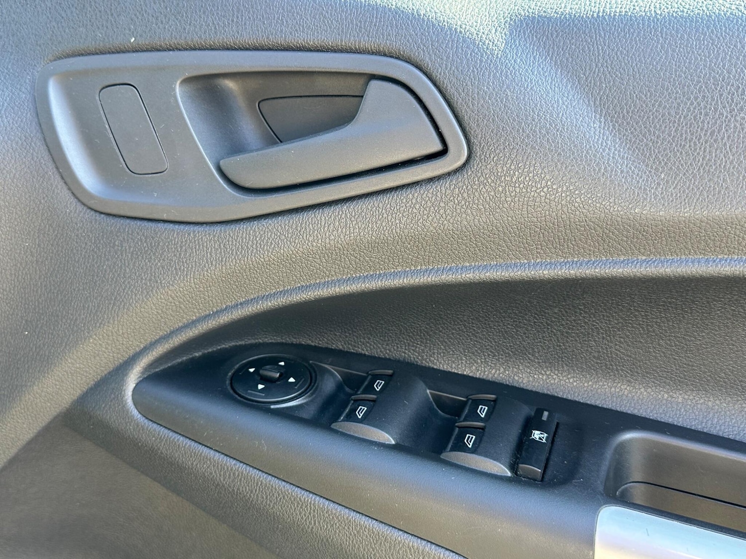 Used Ford Tourneo Connect 2016 for sale - 76031958: Photo 23