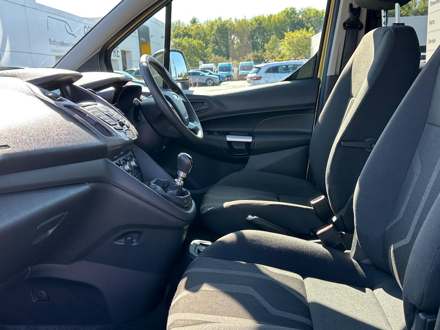 Used Ford Tourneo Connect 2016 for sale - 76031958: Photo 25