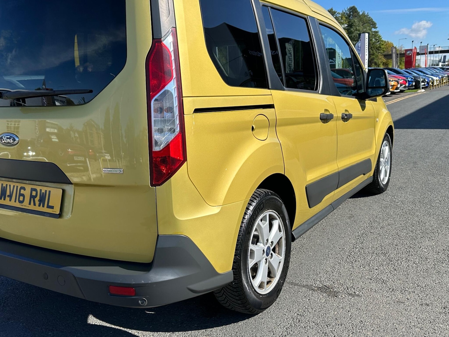 Used Ford Tourneo Connect 2016 for sale - 76031958: Photo 9
