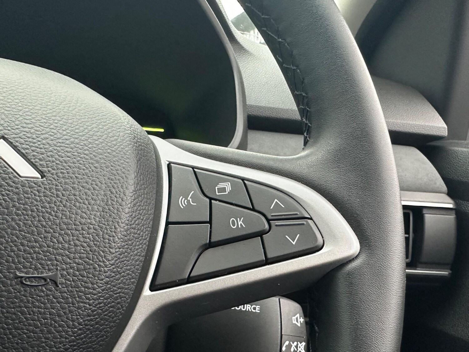 Used Dacia Jogger 2025 for sale - 76965115: Photo 17