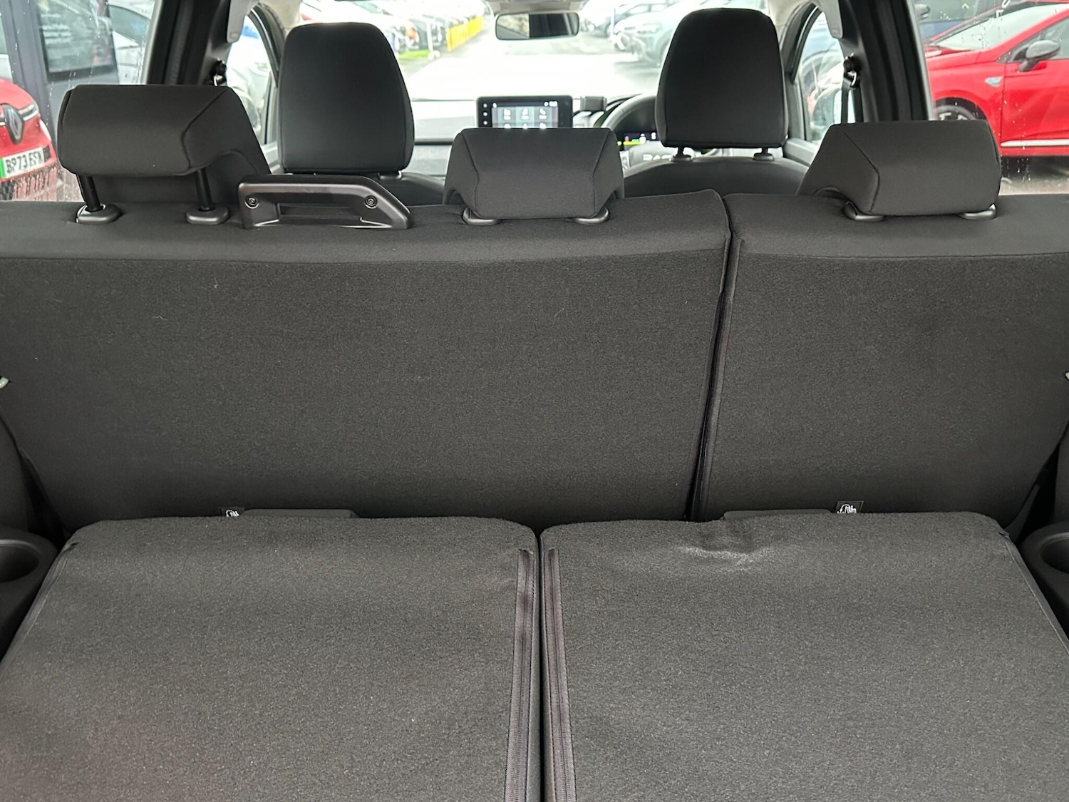 Used Dacia Jogger 2025 for sale - 76965115: Photo 31