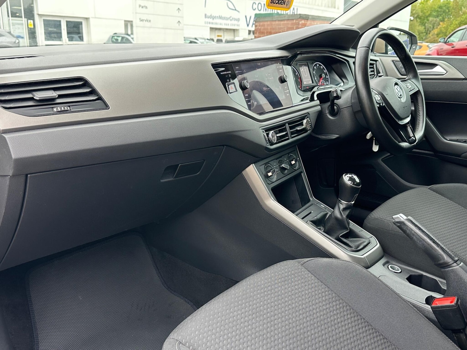 Used Volkswagen Polo 2018 for sale - 76214245: Photo 10