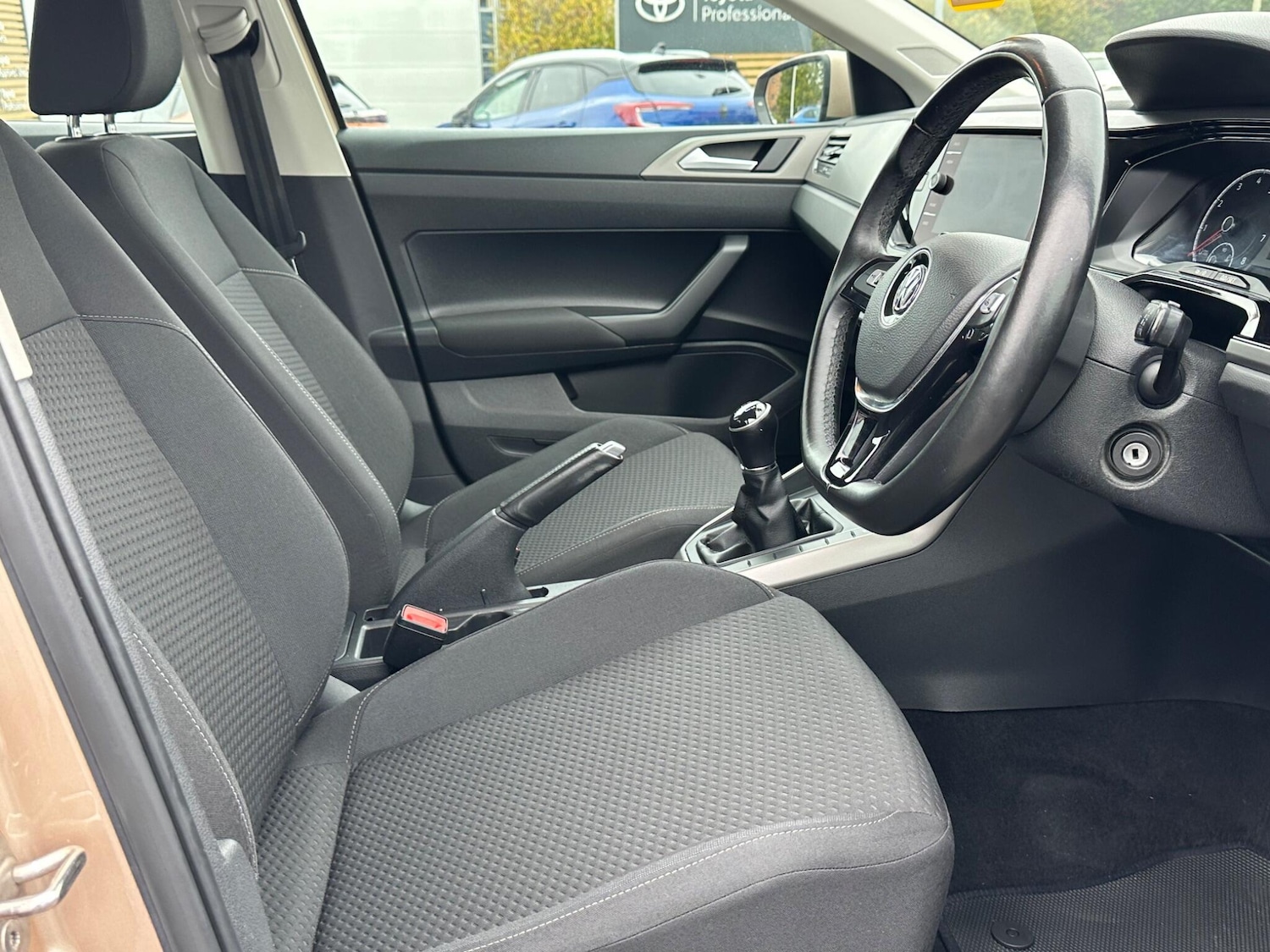 Used Volkswagen Polo 2018 for sale - 76214245: Photo 14