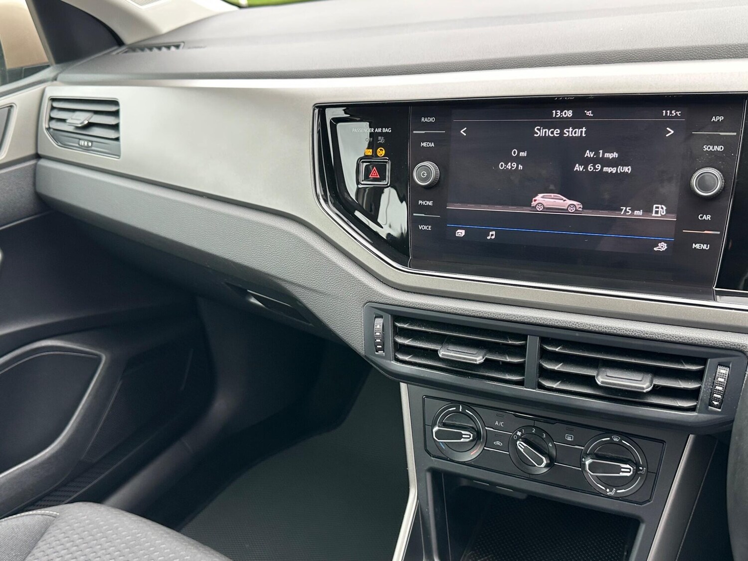 Used Volkswagen Polo 2018 for sale - 76214245: Photo 20