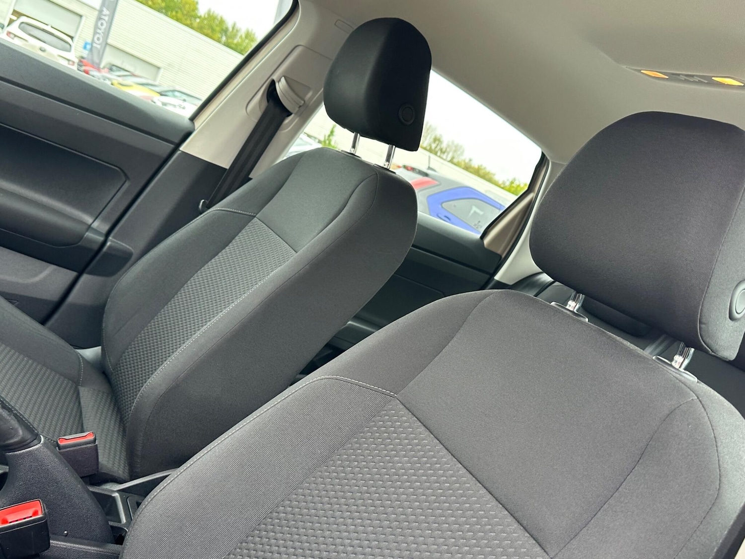 Used Volkswagen Polo 2018 for sale - 76214245: Photo 33