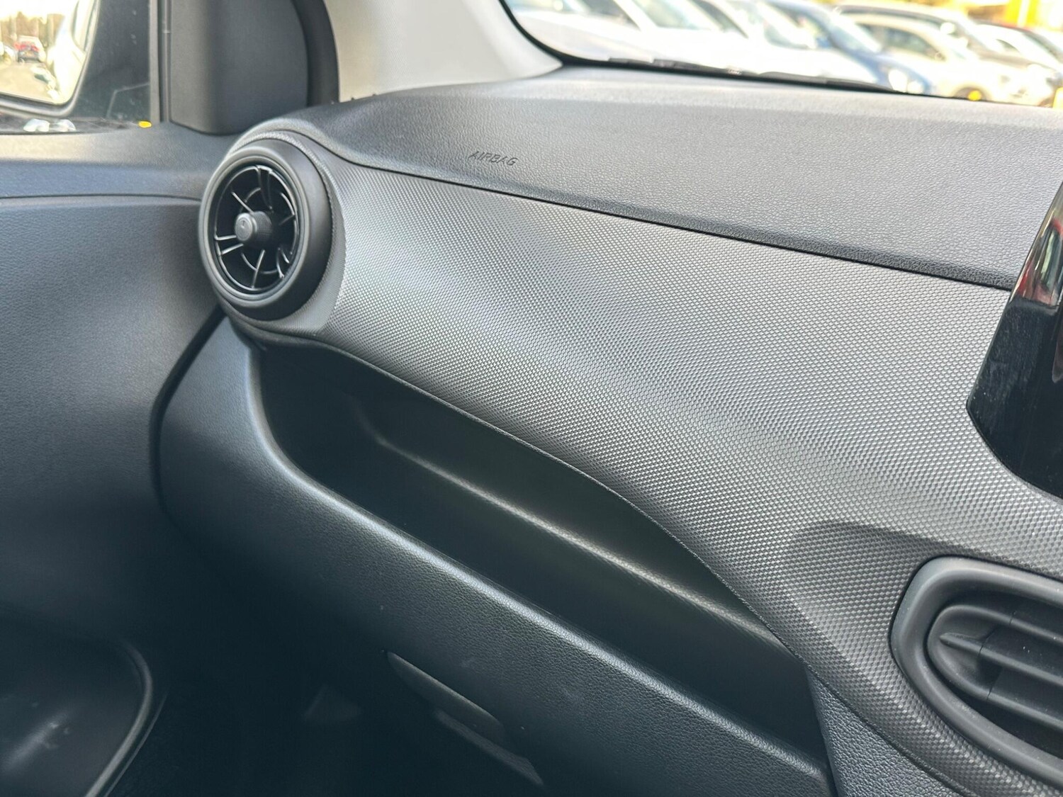 Used Hyundai i10 2024 for sale - 77838855: Photo 31