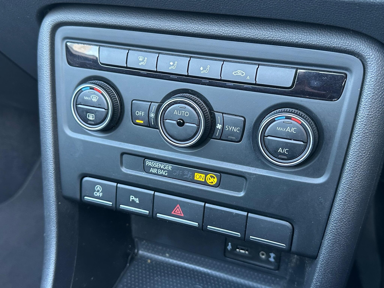 Used Volkswagen Beetle 2016 for sale - 76549146: Photo 19