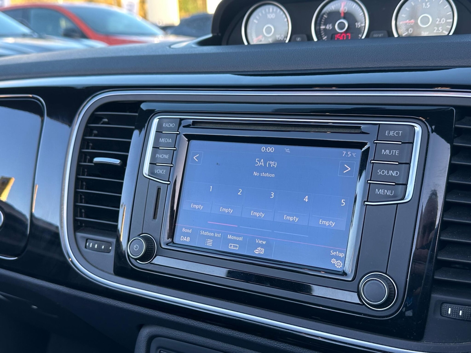 Used Volkswagen Beetle 2016 for sale - 76549146: Photo 26